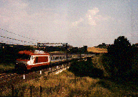 E402.015 sulla direttissima Firenze-Roma il 19.06.1995 - 25Kb